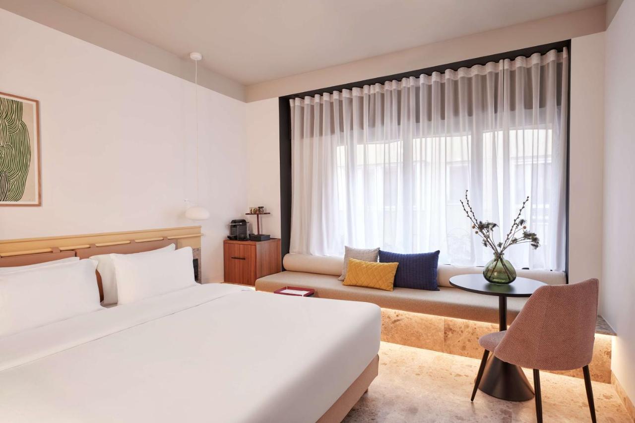 The Social Athens Hotel, A Member Of Radisson Individuals Exteriör bild