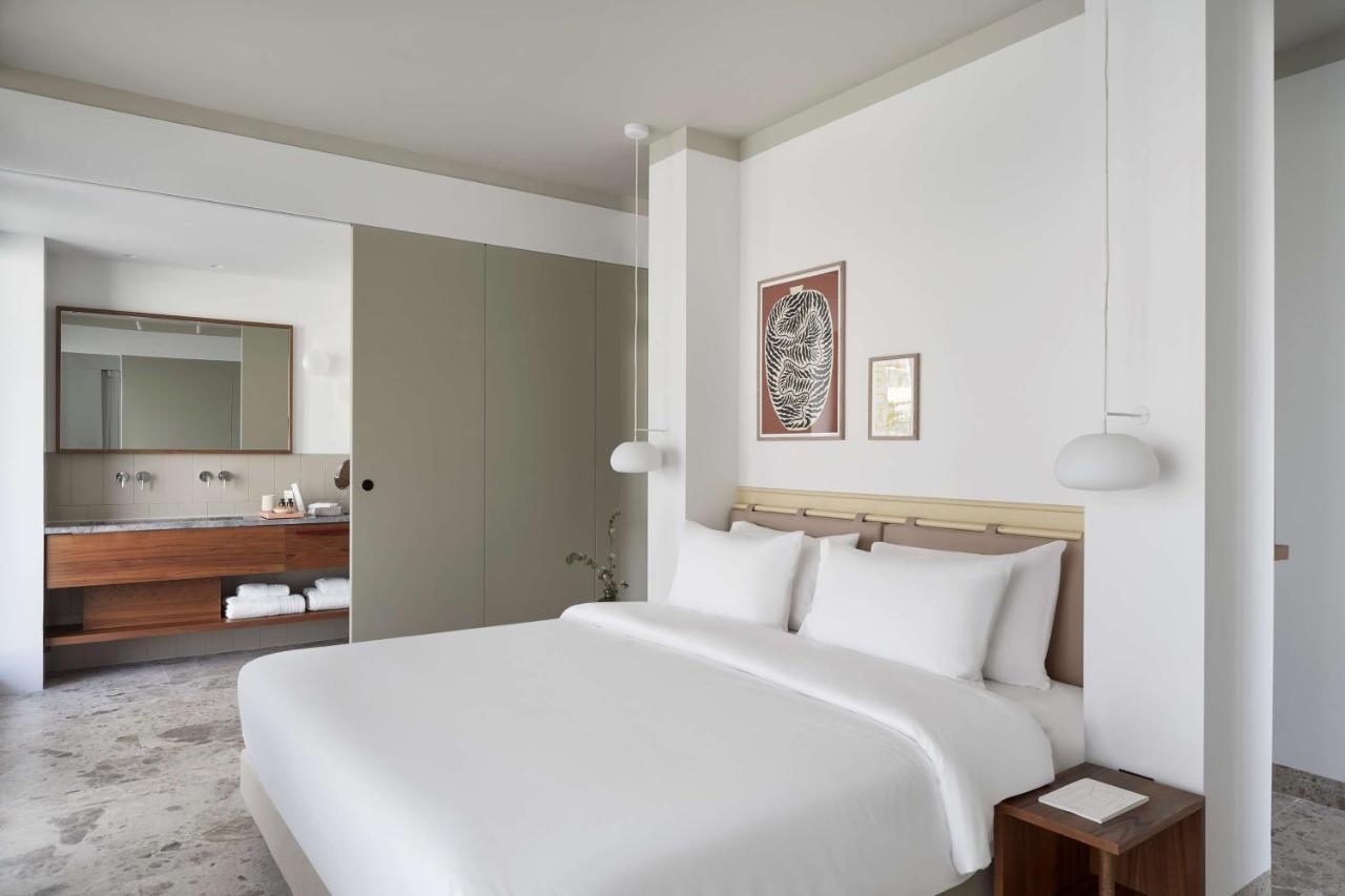 The Social Athens Hotel, A Member Of Radisson Individuals Exteriör bild