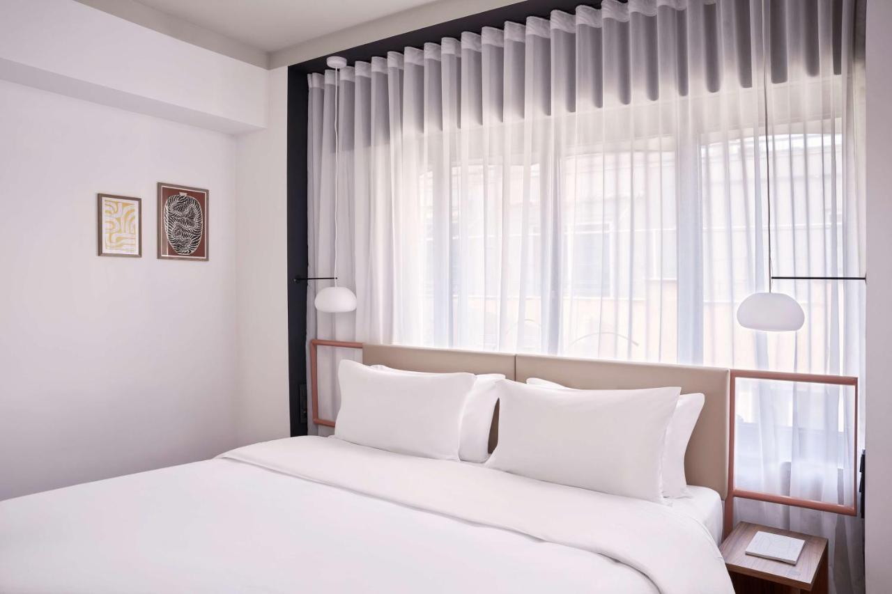 The Social Athens Hotel, A Member Of Radisson Individuals Exteriör bild