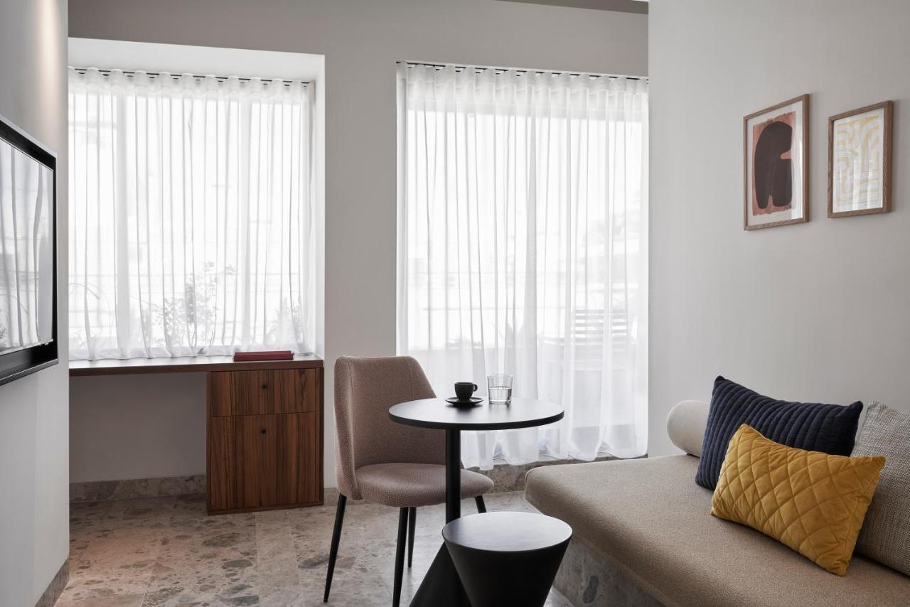 The Social Athens Hotel, A Member Of Radisson Individuals Exteriör bild