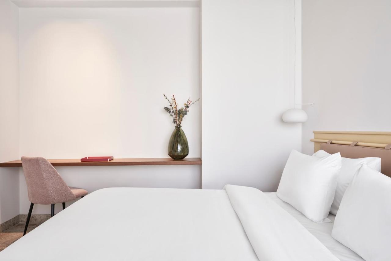The Social Athens Hotel, A Member Of Radisson Individuals Exteriör bild